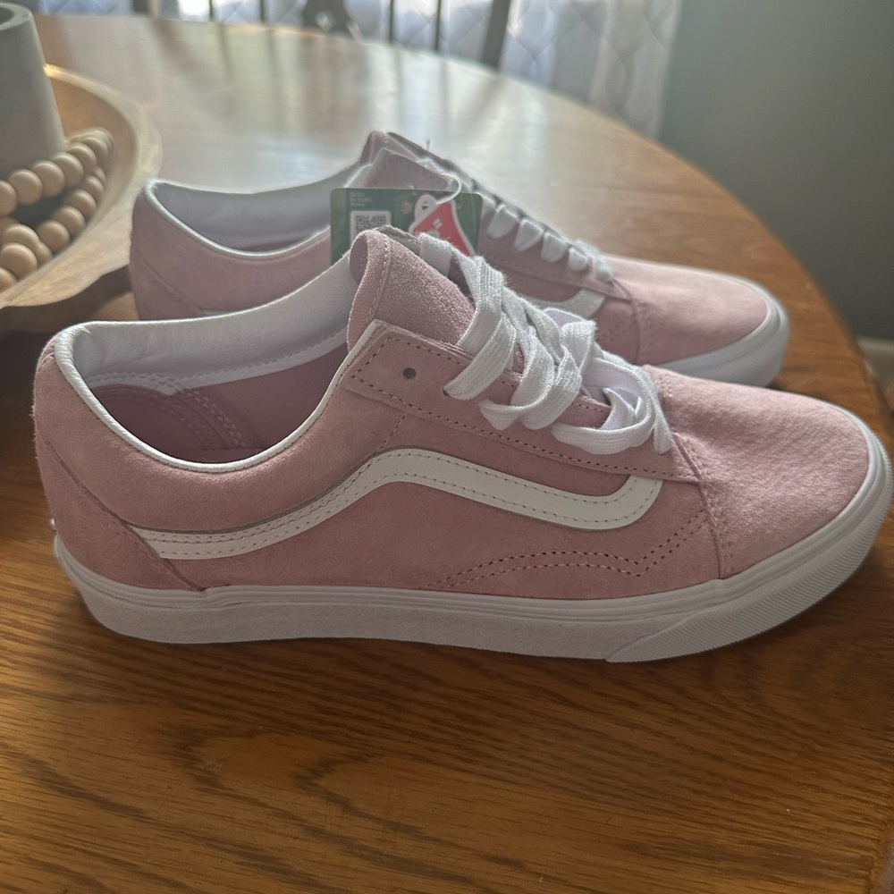 Vans -Size 9.5 brand new color Blush